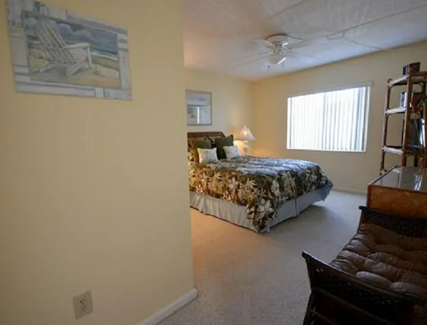 Unit 8204 - Ocean & Racquet Resort hotel detail image 1