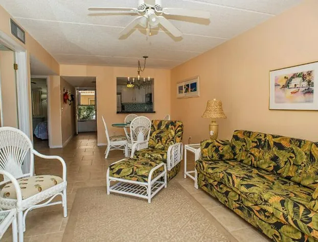 Unit 6104 Ocean & Racquet Resort hotel detail image 4