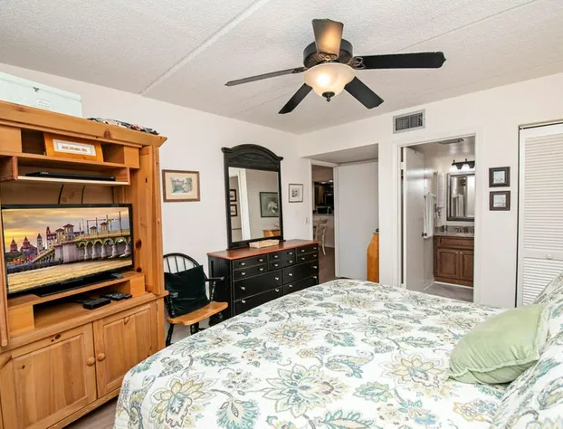 Unit 6202 - Ocean & Racquet Resort hotel detail image 2