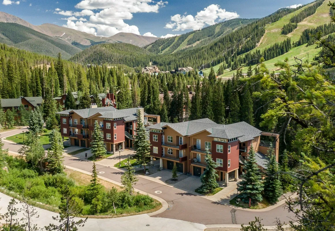 Trademark Condo Short Walk to Shuttle by RedAwning hotel hero