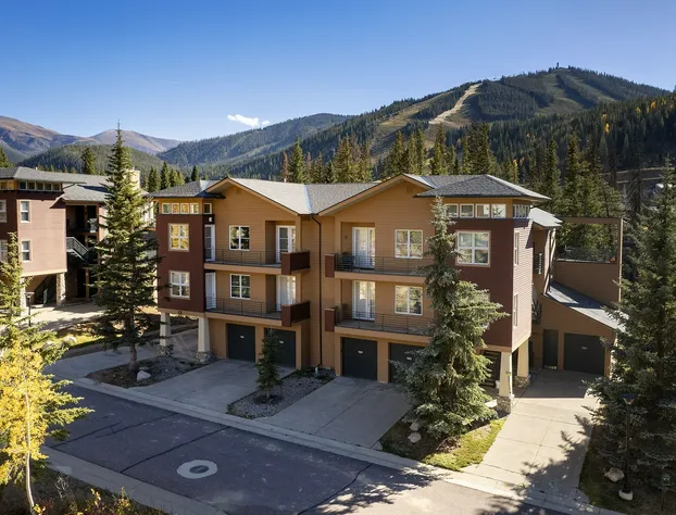 Trademark Condo Short Walk to Shuttle by RedAwning hotel detail image 1