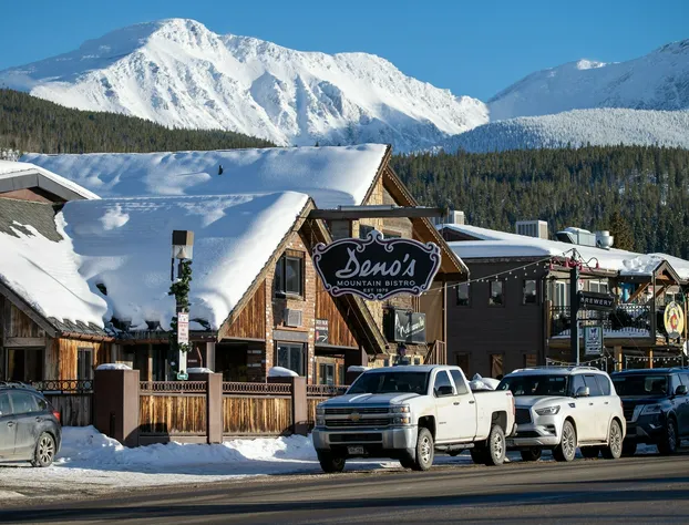 Trademark Condo Short Walk to Shuttle by RedAwning hotel detail image 3
