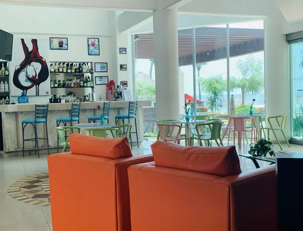 Hotel Playa Caracol hotel detail image 3