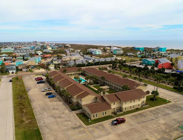 Courtyard #208 Studio Bedroom Condo By Redawning hotel detail image 2