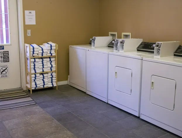 Banff Boundary Lodge hotel detail image 3