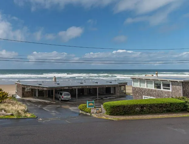 Surftides Plaza Rentals hotel detail image 2