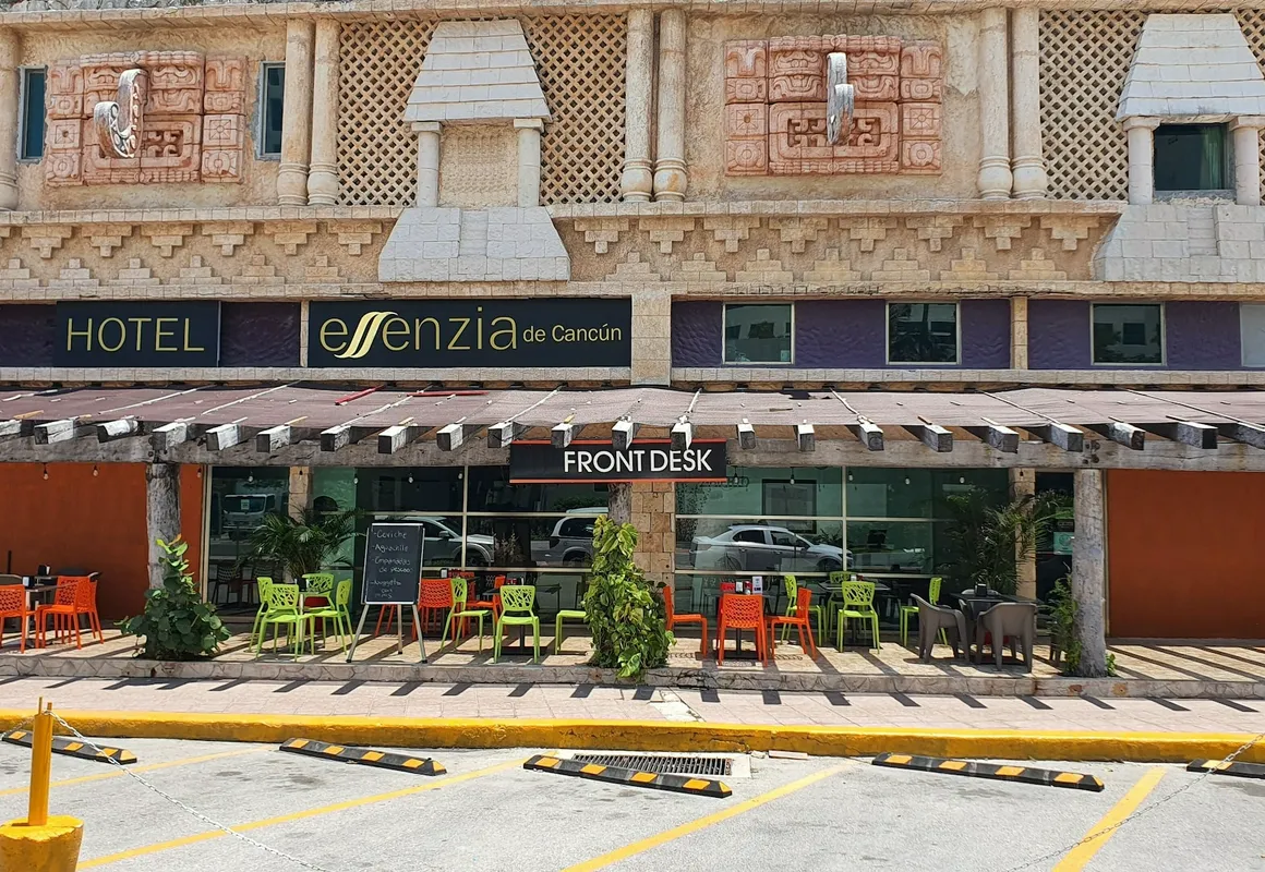 Essenzia de Cancun hotel hero