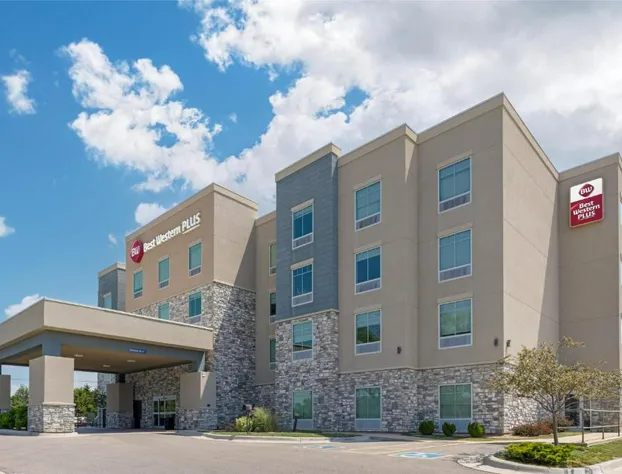 Best Western Plus McPherson hotel detail image 1