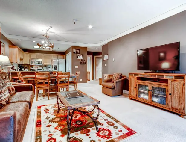 Village at Breckenridge Chateaux by Pinnacle Lodging hotel detail image 3