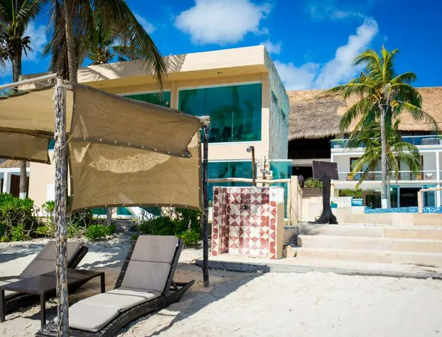 Le Reve by Mij - Beachfront Hotel hotel detail image 1