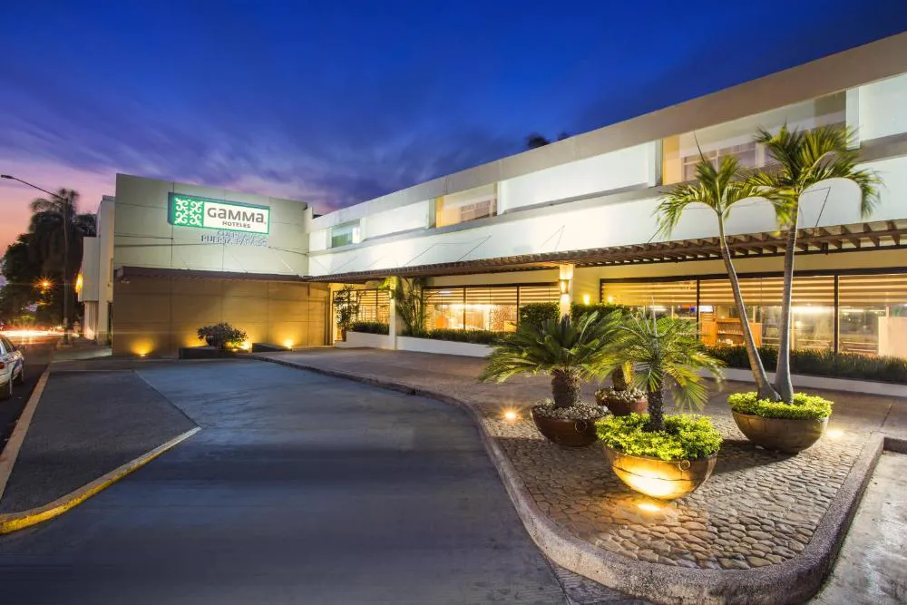 Gamma Cuernavaca Puerta Paraiso hotel hero