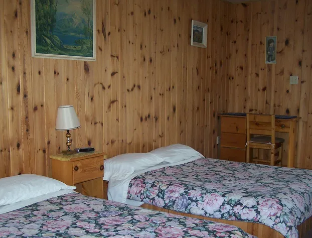 H & H Restaurant and Resort hotel detail image 1