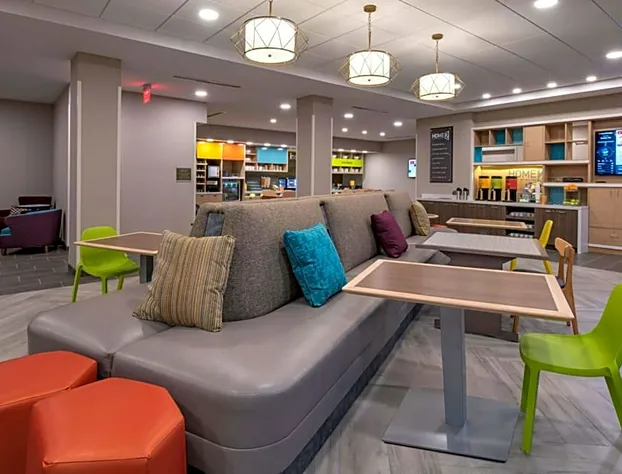 Tru By Hilton Omaha I-80 at 72nd Street, NE hotel detail image 2