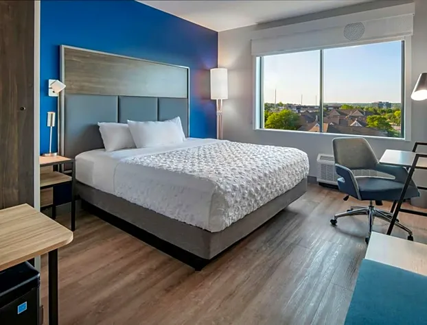 Tru By Hilton Omaha I-80 at 72nd Street, NE hotel detail image 4