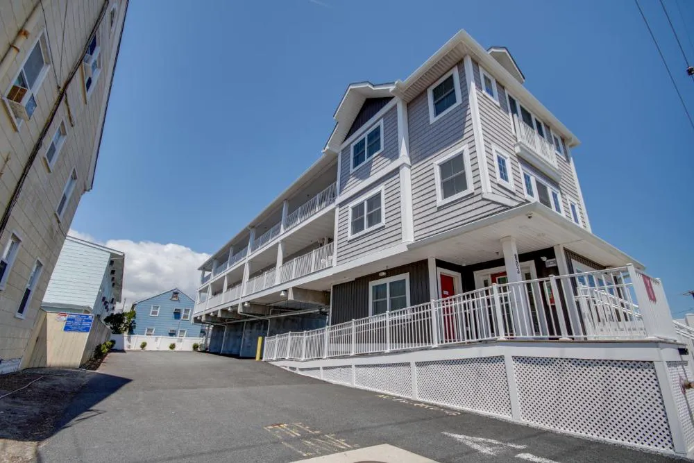 Ocean Lodge Motel - New Building hotel hero