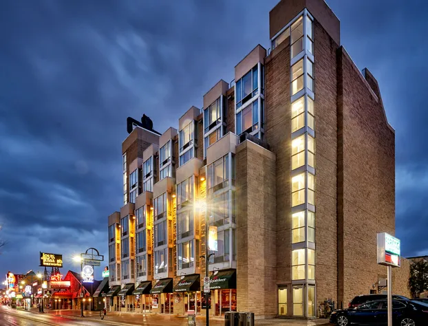 The Falls Hotel & Inn hotel detail image 2