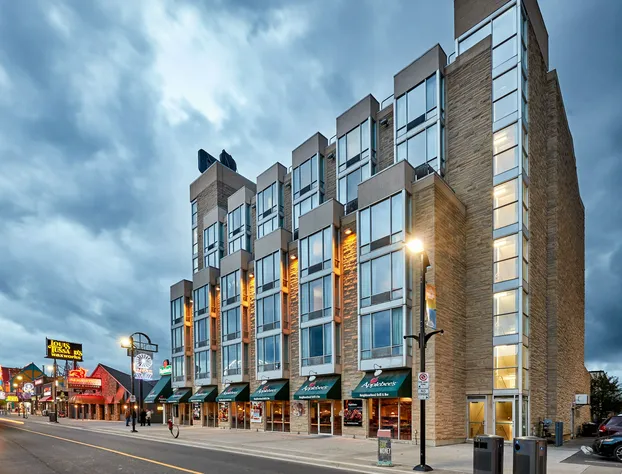 The Falls Hotel & Inn hotel detail image 4