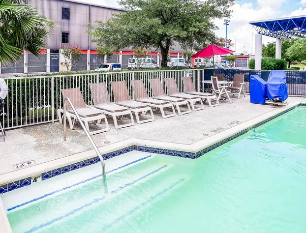 Motel 6 Houston, TX hotel detail image 4