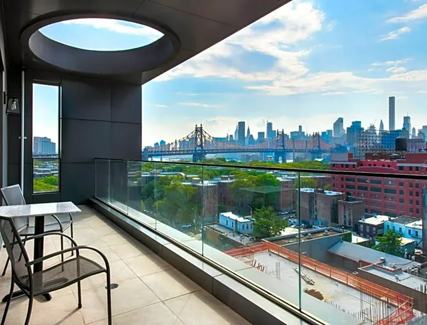 TownePlace Suites by Marriott New York Long Island City/Manhattan View hotel detail image 1