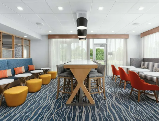 Hampton Inn Bellingham Airport hotel detail image 3