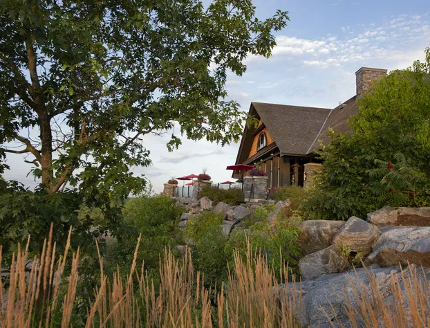 Muskoka Bay Resort hotel detail image 1