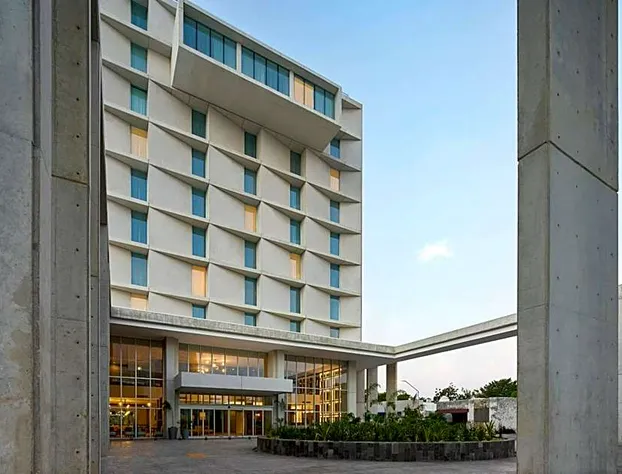 Courtyard by Marriott Merida Downtown hotel detail image 3