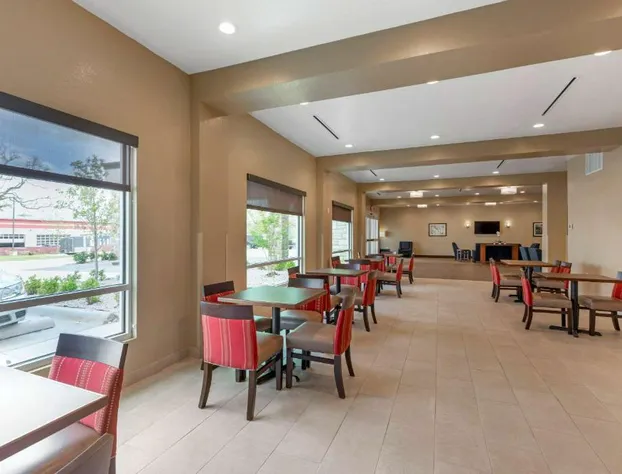 Comfort Inn & Suites Euless DFW West hotel detail image 4