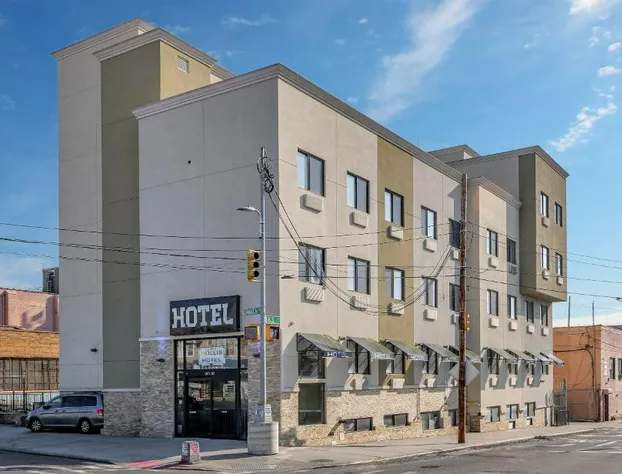 Hotel Pergola JFK Airport hotel detail image 2