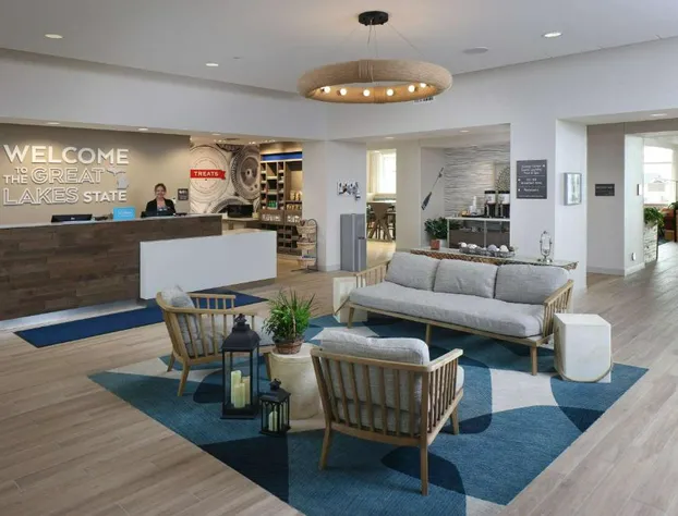 Hampton Inn & Suites Manistee Waterfront hotel detail image 3