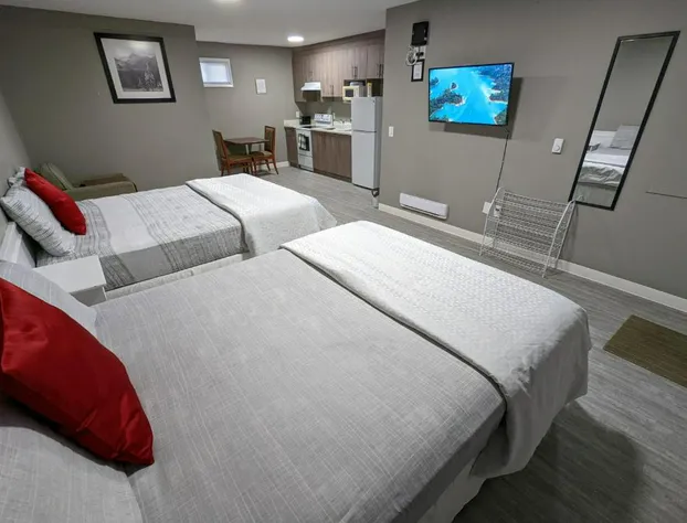 Riverside Motel & Suites hotel detail image 2