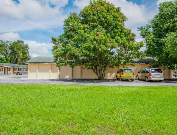 OYO Superior Budget Inn Bartow hotel detail image 3