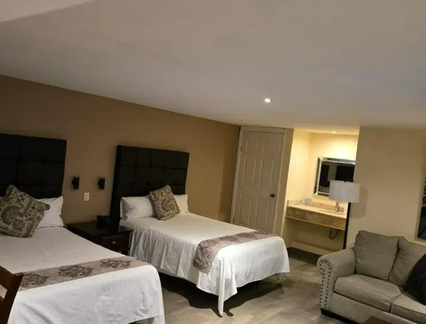 Hotel Express Inn hotel detail image 1