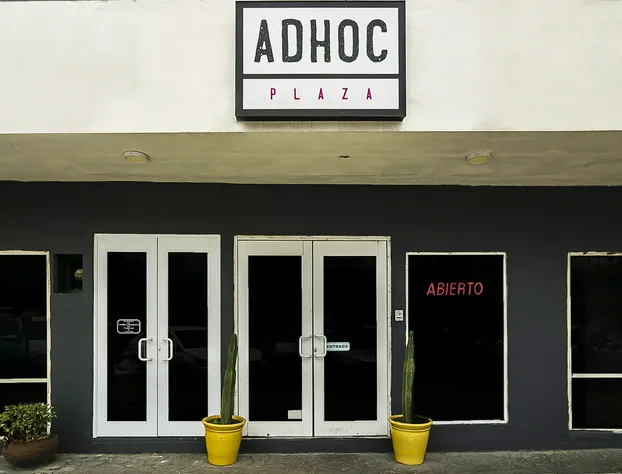 ADHOC Plaza hotel detail image 2