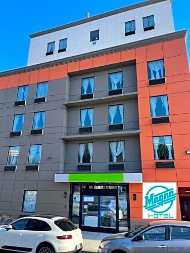 Magna Hotel hotel hero