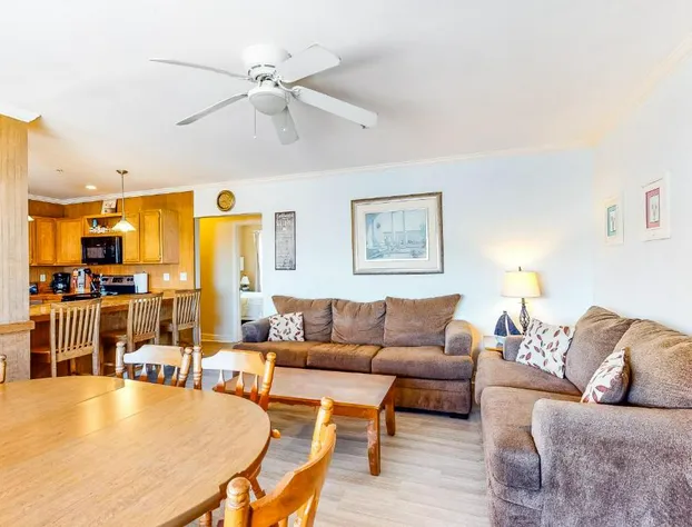 Sunrise Deck hotel detail image 1