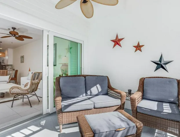 Sunshine on My Shoulders hotel detail image 2