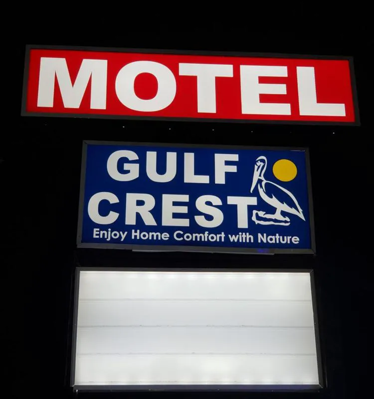 Gulf Crest Motel hotel hero