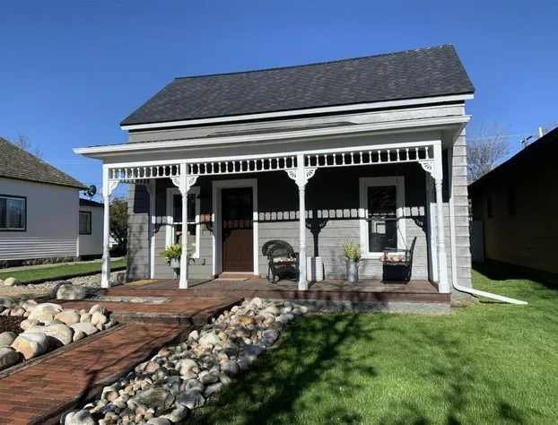 Orions View with Hot Tub by AAA Red Lodge Rentals hotel detail image 2