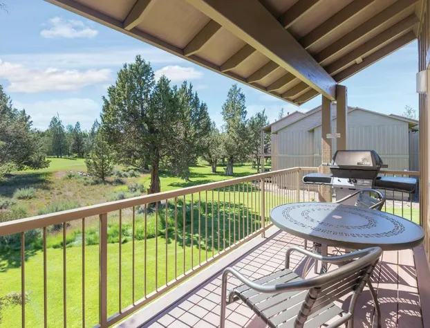 WorldMark Eagle Crest hotel detail image 2