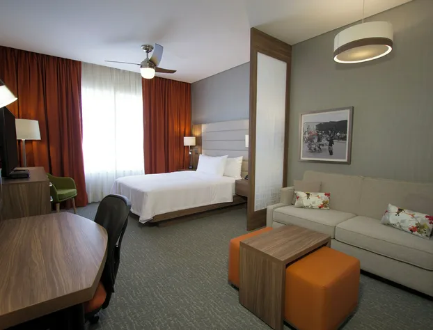 Fiesta Inn Suites Aeropuerto del Bajío hotel detail image 4