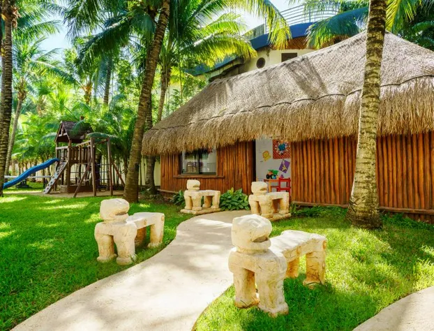 The Reef Coco Beach Resort & Spa- Optional All Inclusive hotel detail image 2