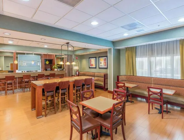 Hampton Inn by Hilton Queretaro Tecnologico hotel detail image 4