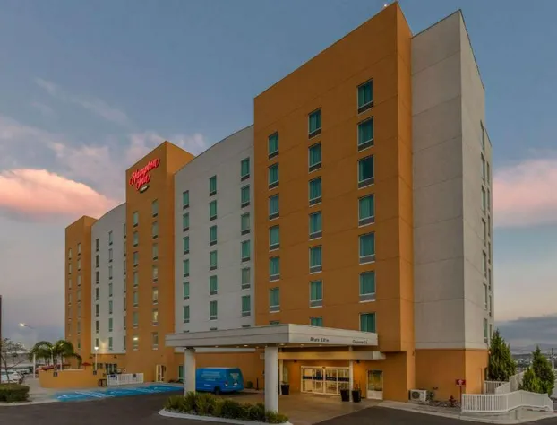 Hampton Inn by Hilton Queretaro Tecnologico hotel detail image 1