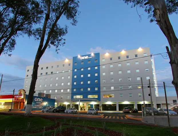 One Guadalajara Periférico Poniente hotel detail image 1