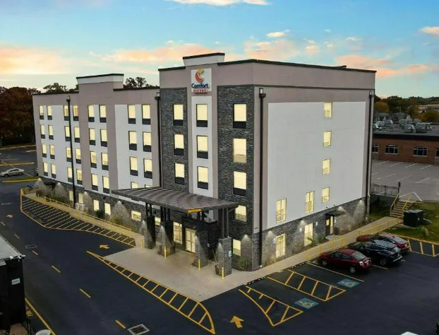 Comfort Suites St. Louis - Sunset Hills hotel detail image 1