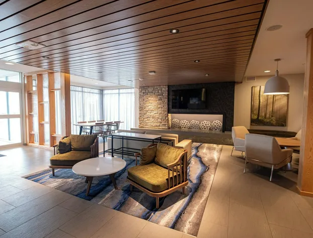 Fairfield Inn & Suites by Marriott Fond du Lac hotel detail image 3