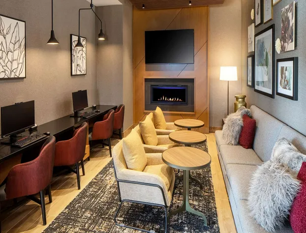 Hyatt Place Harrisonburg hotel detail image 4