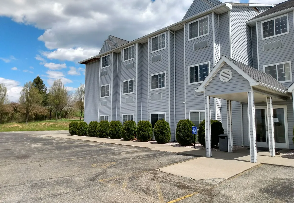 Spark by Hilton Clarion hotel hero