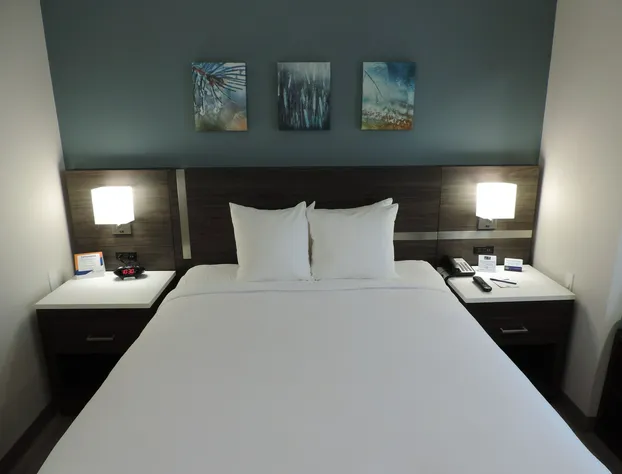 Spark by Hilton Clarion hotel detail image 4