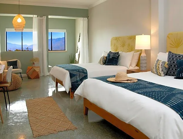 Azure Palm Hot Springs hotel detail image 4